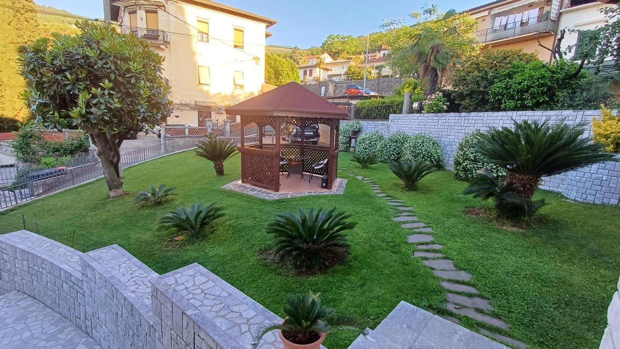 Opatija Centar Appartement Buitenkant foto