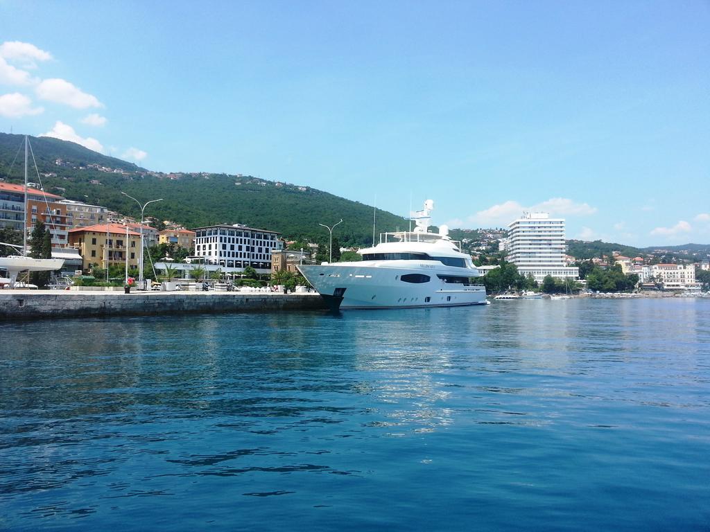 Opatija Centar Appartement Buitenkant foto
