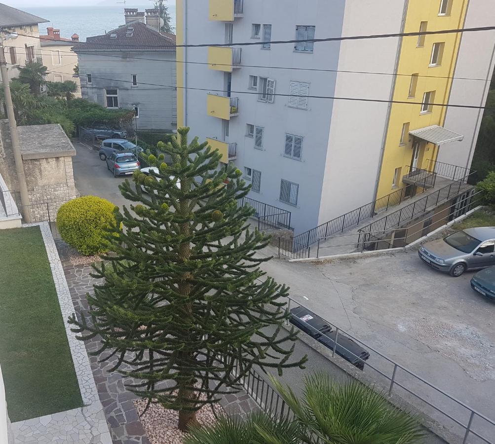 Opatija Centar Appartement Buitenkant foto